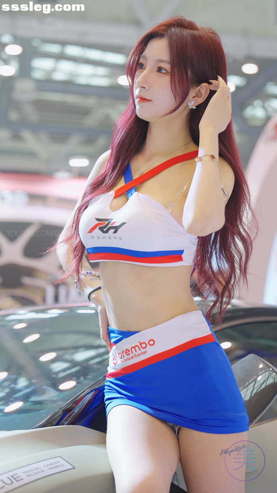 V (1).jpg