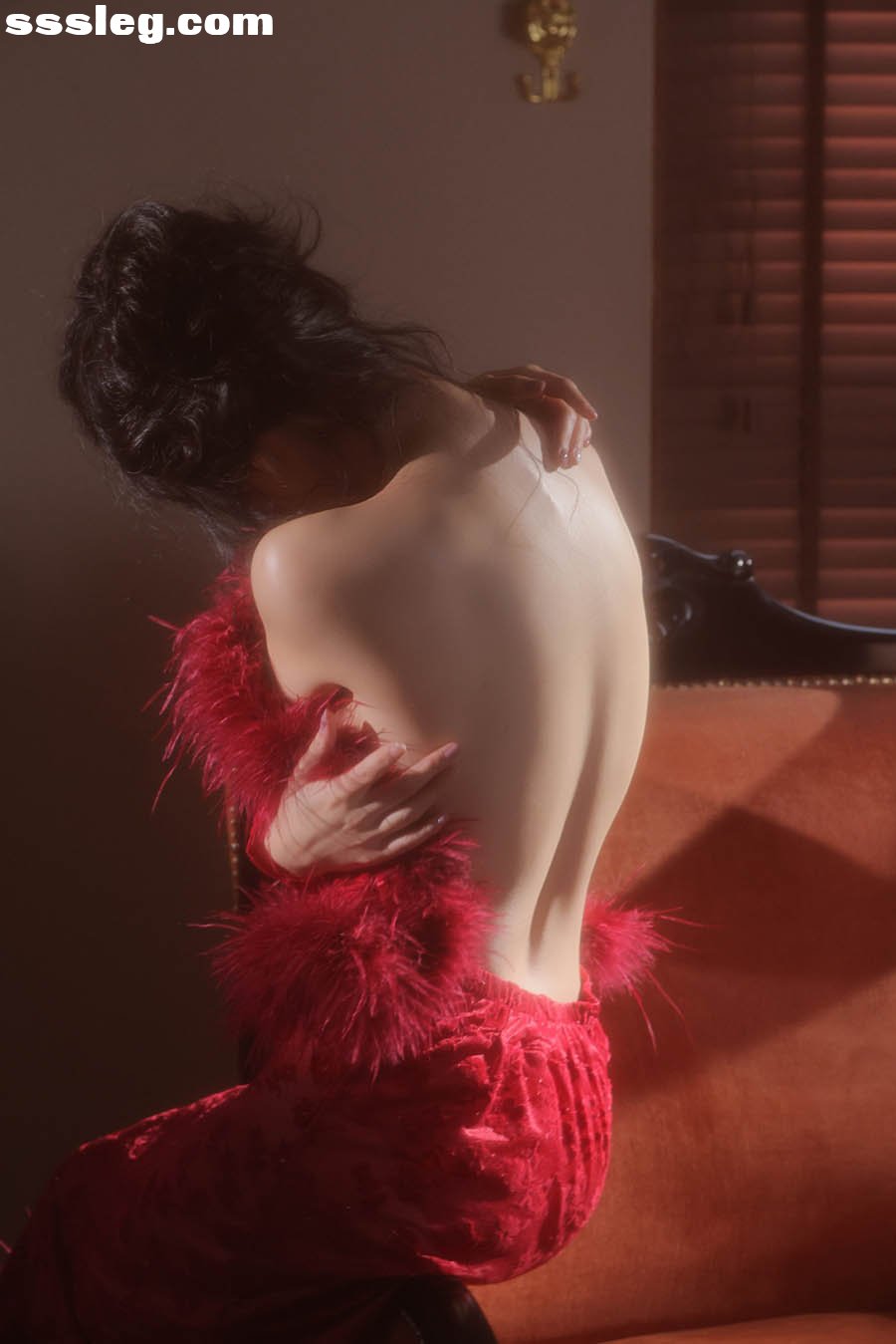 01.jpg