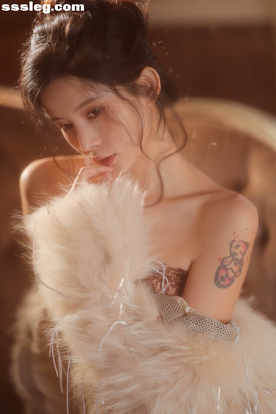 01.jpg