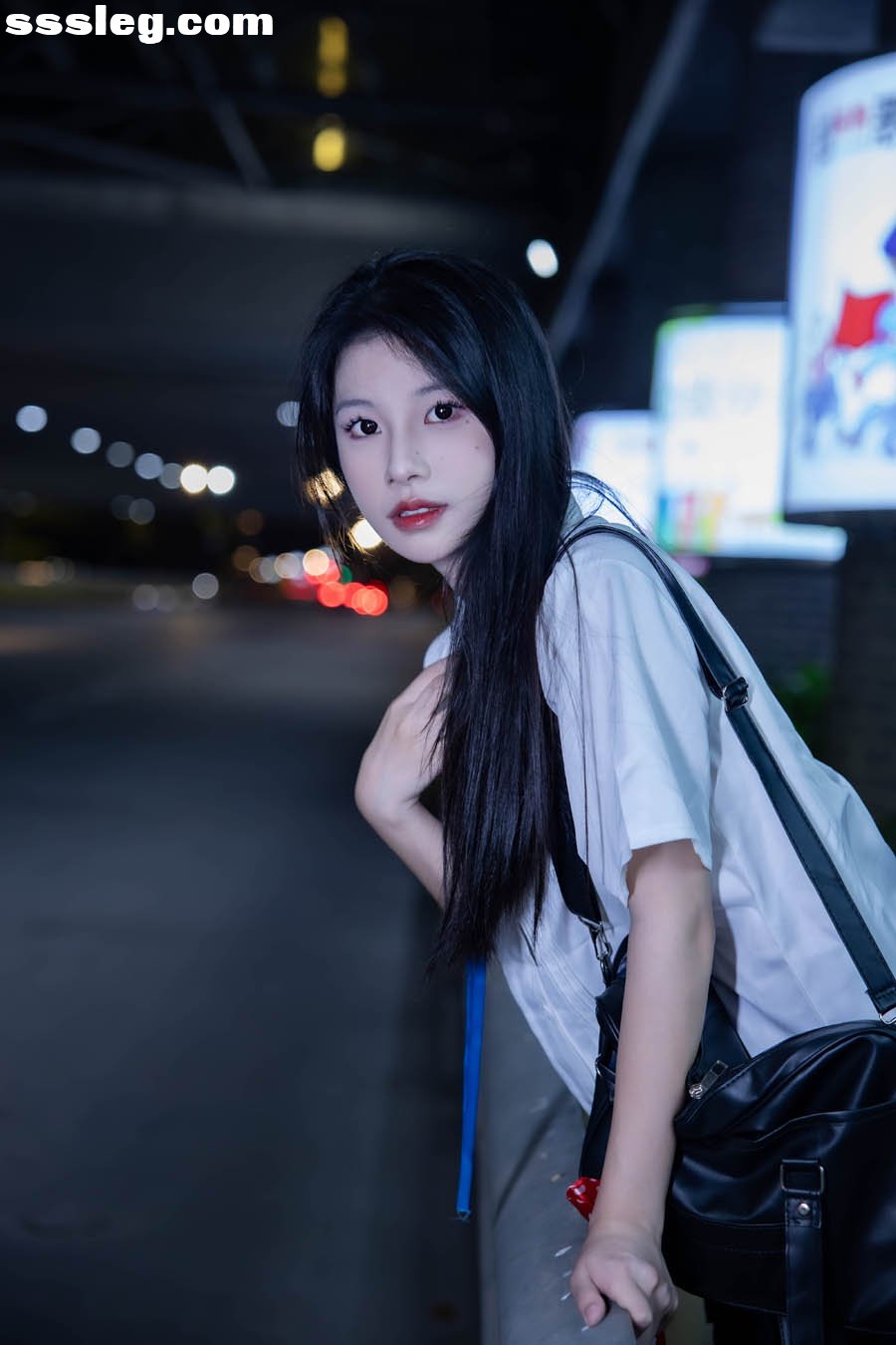 001.jpg