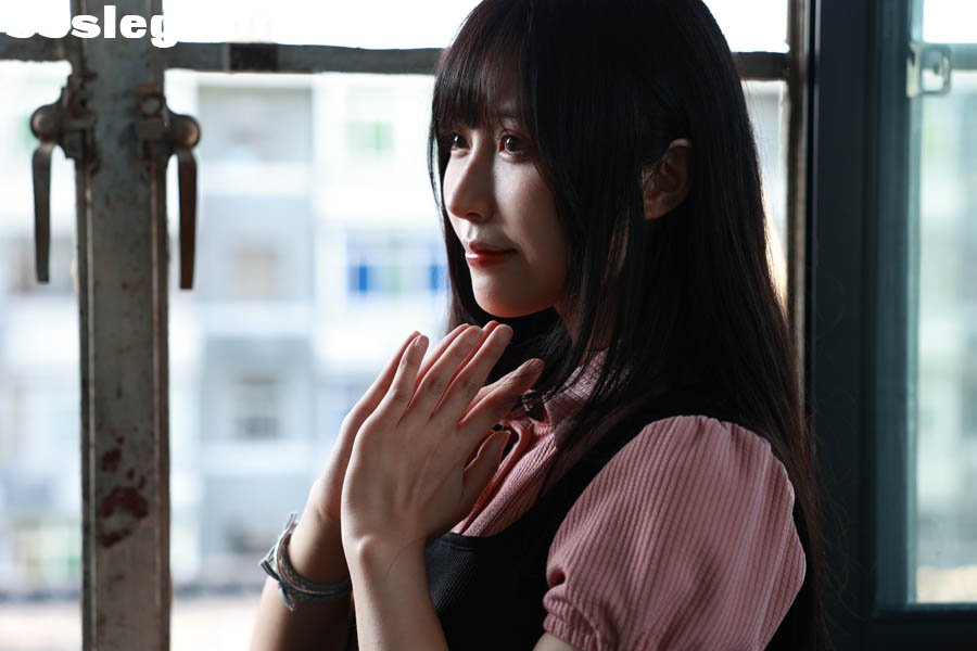 01.jpg
