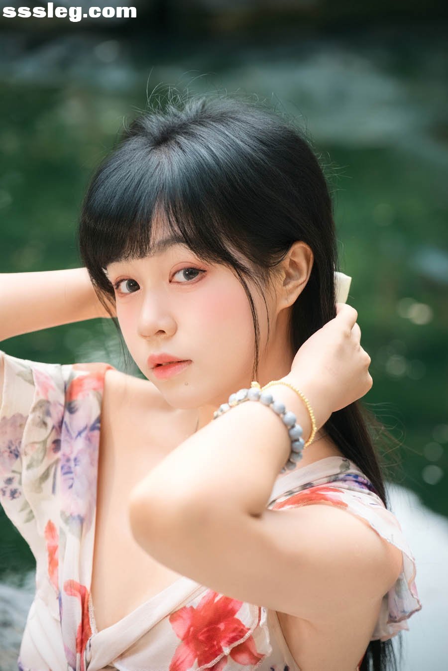 01.jpg