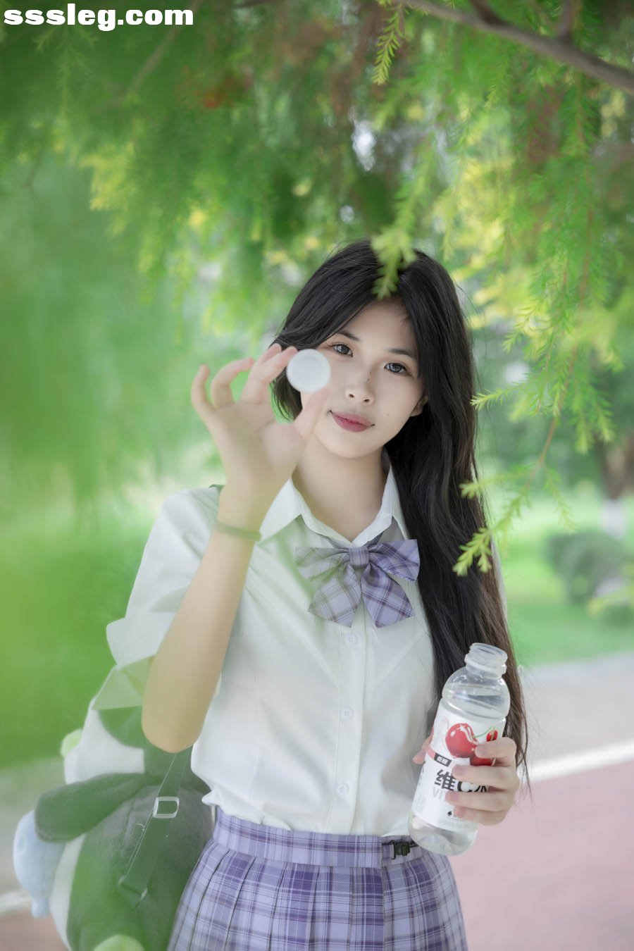 01.jpg