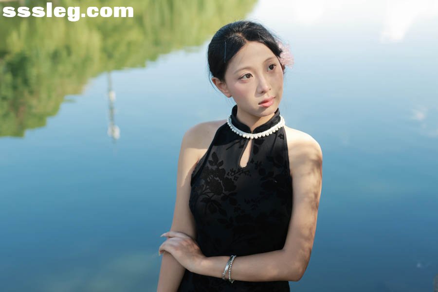 01.jpg