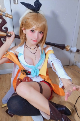 紫氯氯 莱莎琳斯托特[11P26M]