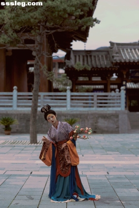 [YITUYU艺图语]2025.11.23 停云 梦梦[35P548M]