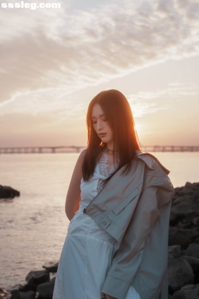 [YITUYU艺图语]2025.11.28 海边寂静黄昏日落 月月[33P518M]