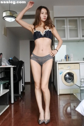 素人美模萍萍私房写真集[499P+1V2.48G]