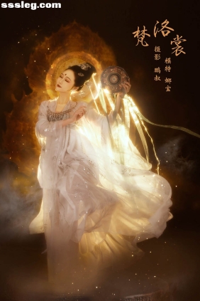 [YITUYU艺图语]2022.01.04 梵洛裳 娜宝[21P247M]